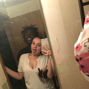 Meet your Posher, Marie